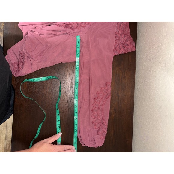 Gimmicks by BKE  Lace Up Plunging Neck Long Sleeve Sheer Mesh Top Women's Medium - Picture 6 of 7